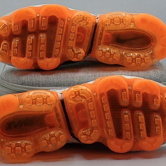 Nike Air Vapormax Flyknit 2 Safari Men\'s Size 8.5 main image 4